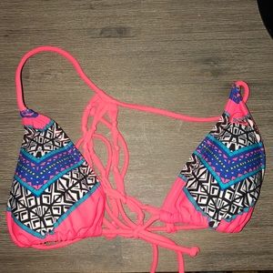 Billabong bikini top